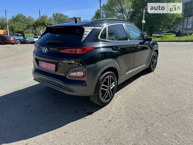 Чорний Хендай Kona, об'ємом двигуна 0 л та пробігом 48 тис. км за 21500 $, фото 2 на Automoto.ua