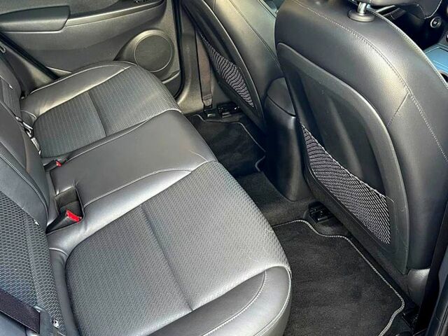 Черный Хендай Kona, объемом двигателя 0.2 л и пробегом 57 тыс. км за 18700 $, фото 6 на Automoto.ua