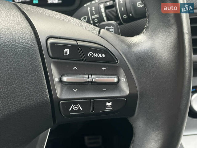 Черный Хендай Kona, объемом двигателя 0 л и пробегом 34 тыс. км за 19800 $, фото 70 на Automoto.ua