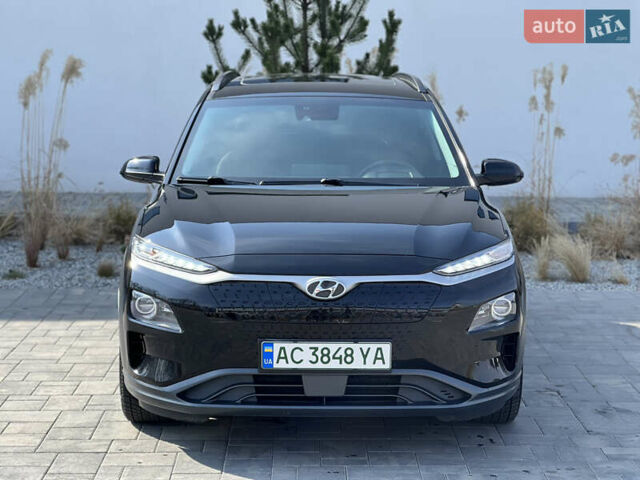 Чорний Хендай Kona, об'ємом двигуна 0 л та пробігом 100 тис. км за 16999 $, фото 7 на Automoto.ua