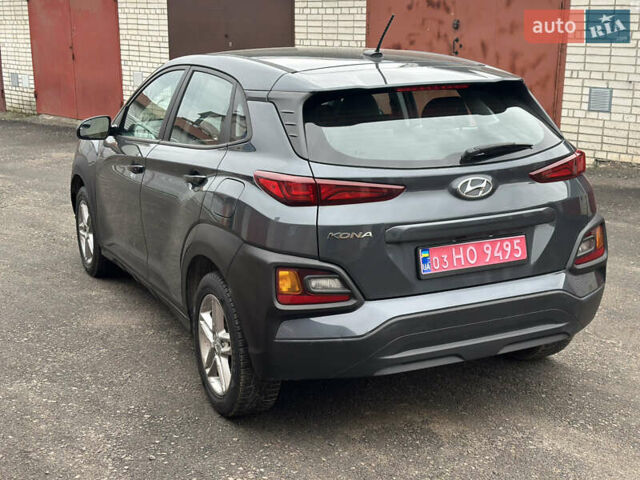 Чорний Хендай Kona, об'ємом двигуна 2 л та пробігом 137 тис. км за 14800 $, фото 7 на Automoto.ua