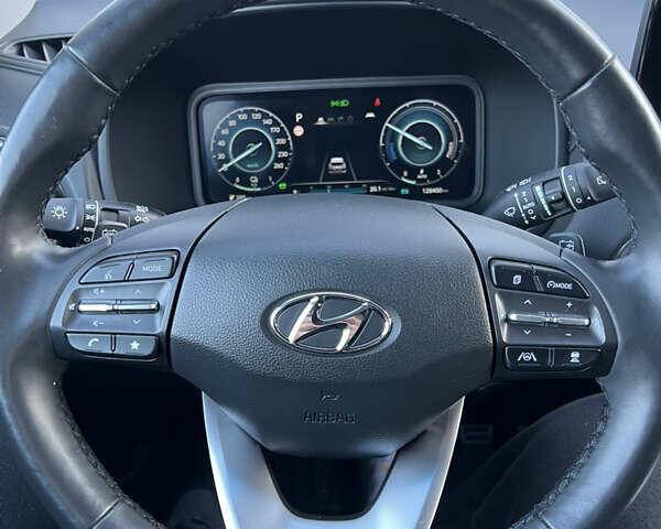 Черный Хендай Kona, объемом двигателя 0 л и пробегом 148 тыс. км за 18700 $, фото 24 на Automoto.ua