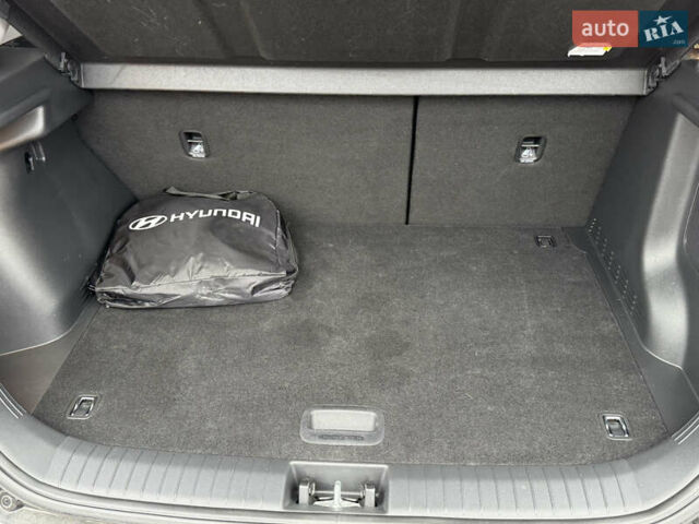 Черный Хендай Kona, объемом двигателя 0 л и пробегом 64 тыс. км за 17500 $, фото 12 на Automoto.ua
