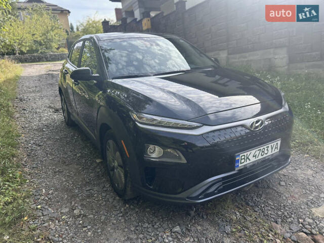 Черный Хендай Kona, объемом двигателя 0 л и пробегом 78 тыс. км за 18000 $, фото 2 на Automoto.ua