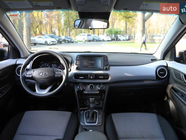 Черный Хендай Kona, объемом двигателя 2 л и пробегом 90 тыс. км за 17000 $, фото 13 на Automoto.ua