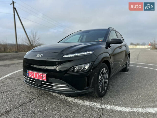 Черный Хендай Kona, объемом двигателя 0 л и пробегом 61 тыс. км за 18100 $, фото 6 на Automoto.ua