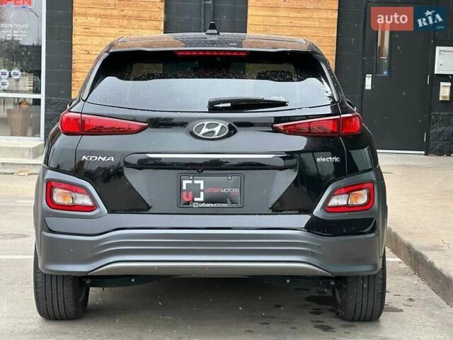 Черный Хендай Kona, объемом двигателя 0 л и пробегом 56 тыс. км за 8200 $, фото 7 на Automoto.ua