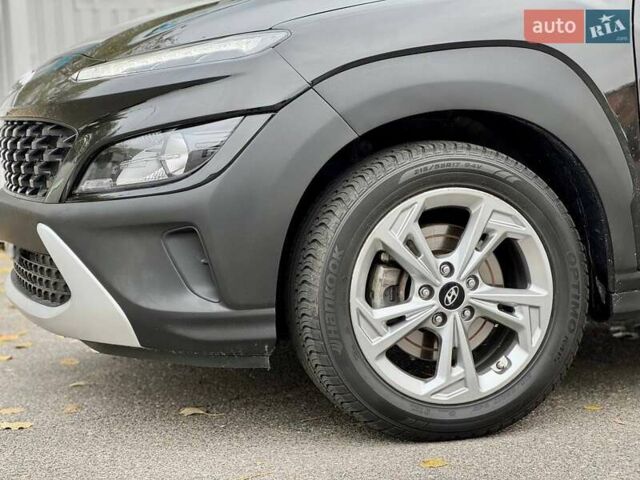 Черный Хендай Kona, объемом двигателя 2 л и пробегом 37 тыс. км за 16900 $, фото 32 на Automoto.ua
