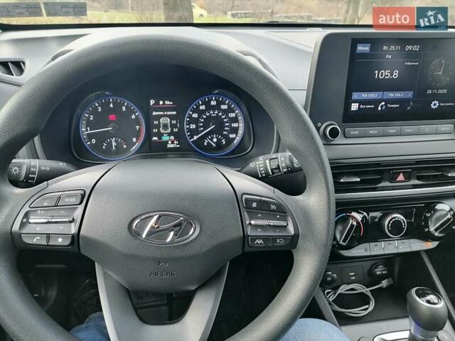 Чорний Хендай Kona, об'ємом двигуна 2 л та пробігом 20 тис. км за 22000 $, фото 29 на Automoto.ua