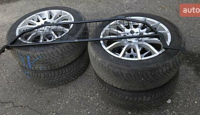 Черный Хендай Kona, объемом двигателя 0 л и пробегом 141 тыс. км за 18350 $, фото 31 на Automoto.ua