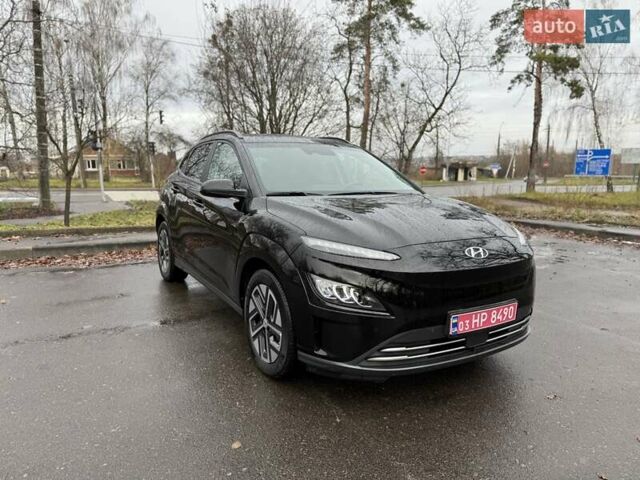 Черный Хендай Kona, объемом двигателя 0 л и пробегом 94 тыс. км за 19450 $, фото 1 на Automoto.ua