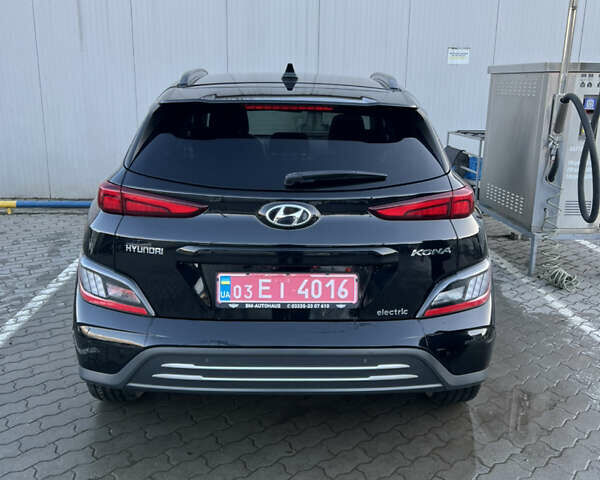 Черный Хендай Kona, объемом двигателя 0 л и пробегом 148 тыс. км за 18700 $, фото 6 на Automoto.ua