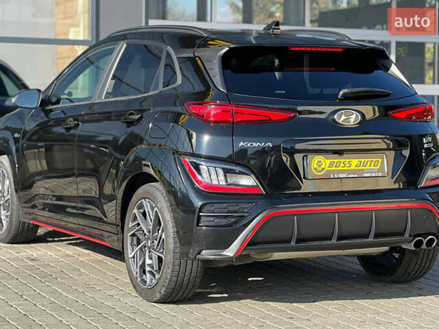 Черный Хендай Kona, объемом двигателя 1.6 л и пробегом 37 тыс. км за 21890 $, фото 3 на Automoto.ua