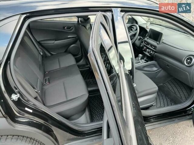 Чорний Хендай Kona, об'ємом двигуна 2 л та пробігом 20 тис. км за 22000 $, фото 31 на Automoto.ua