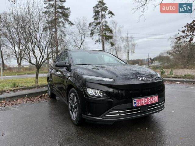 Черный Хендай Kona, объемом двигателя 0 л и пробегом 94 тыс. км за 19450 $, фото 4 на Automoto.ua