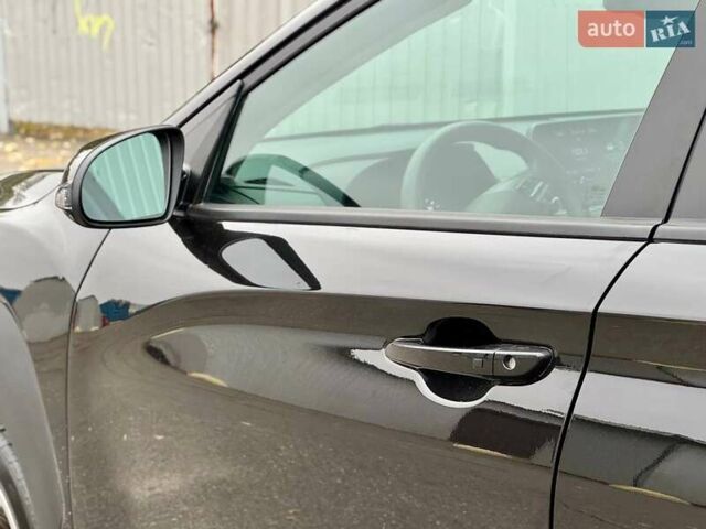 Черный Хендай Kona, объемом двигателя 2 л и пробегом 37 тыс. км за 16900 $, фото 10 на Automoto.ua