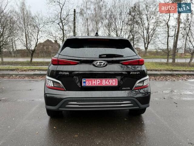 Черный Хендай Kona, объемом двигателя 0 л и пробегом 94 тыс. км за 19450 $, фото 6 на Automoto.ua