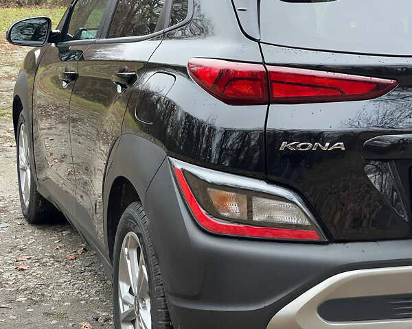 Черный Хендай Kona, объемом двигателя 2 л и пробегом 85 тыс. км за 19000 $, фото 13 на Automoto.ua