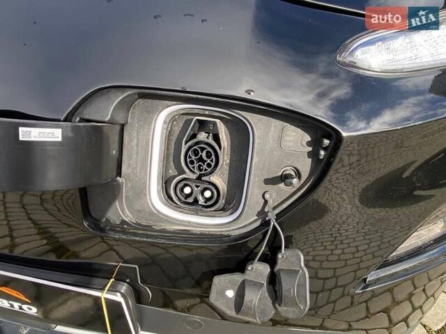 Чорний Хендай Kona, об'ємом двигуна 0 л та пробігом 5 тис. км за 21000 $, фото 2 на Automoto.ua