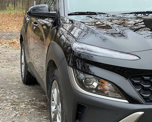 Черный Хендай Kona, объемом двигателя 2 л и пробегом 85 тыс. км за 19000 $, фото 10 на Automoto.ua