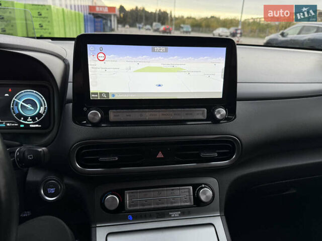 Черный Хендай Kona, объемом двигателя 0 л и пробегом 156 тыс. км за 19800 $, фото 52 на Automoto.ua