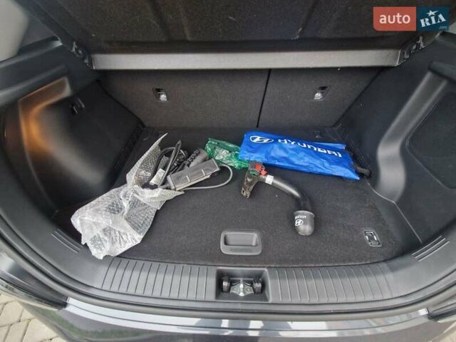 Черный Хендай Kona, объемом двигателя 0 л и пробегом 18 тыс. км за 22800 $, фото 48 на Automoto.ua