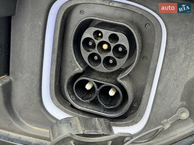 Чорний Хендай Kona, об'ємом двигуна 0 л та пробігом 36 тис. км за 18700 $, фото 23 на Automoto.ua