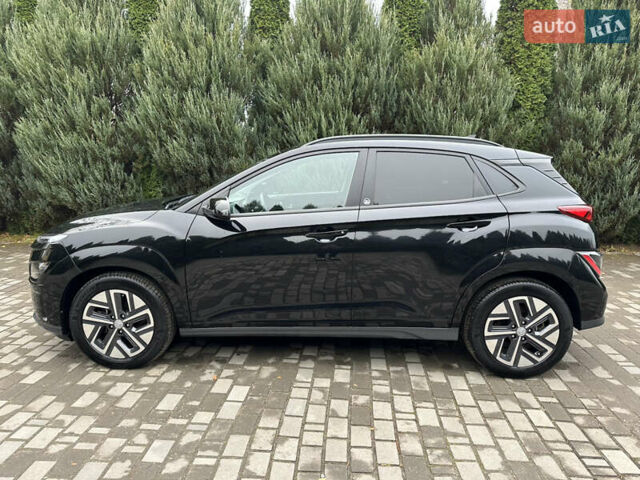 Чорний Хендай Kona, об'ємом двигуна 0 л та пробігом 54 тис. км за 16800 $, фото 19 на Automoto.ua