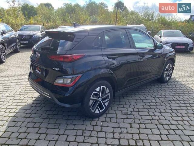 Чорний Хендай Kona, об'ємом двигуна 0 л та пробігом 5 тис. км за 21000 $, фото 7 на Automoto.ua