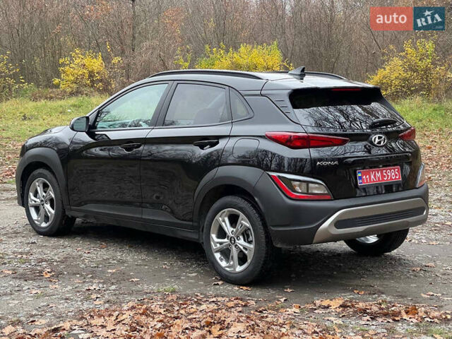 Черный Хендай Kona, объемом двигателя 2 л и пробегом 85 тыс. км за 19000 $, фото 4 на Automoto.ua