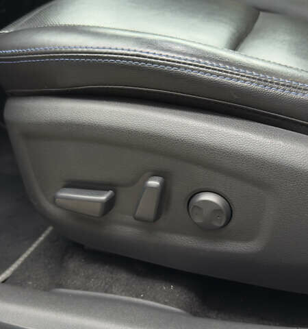 Черный Хендай Kona, объемом двигателя 0 л и пробегом 134 тыс. км за 20999 $, фото 29 на Automoto.ua