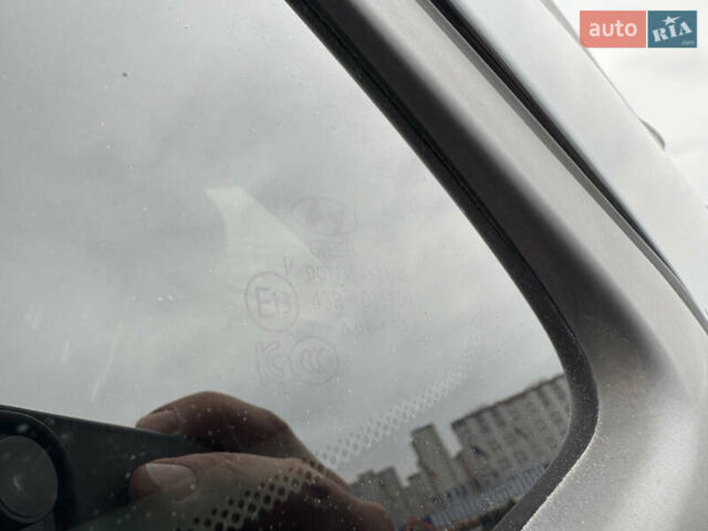 Чорний Хендай Kona, об'ємом двигуна 0 л та пробігом 36 тис. км за 18700 $, фото 73 на Automoto.ua