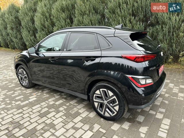 Чорний Хендай Kona, об'ємом двигуна 0 л та пробігом 54 тис. км за 16800 $, фото 18 на Automoto.ua