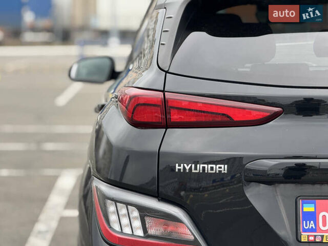 Чорний Хендай Kona, об'ємом двигуна 0 л та пробігом 36 тис. км за 18700 $, фото 28 на Automoto.ua