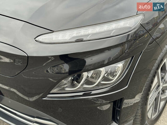 Чорний Хендай Kona, об'ємом двигуна 0 л та пробігом 36 тис. км за 18700 $, фото 22 на Automoto.ua