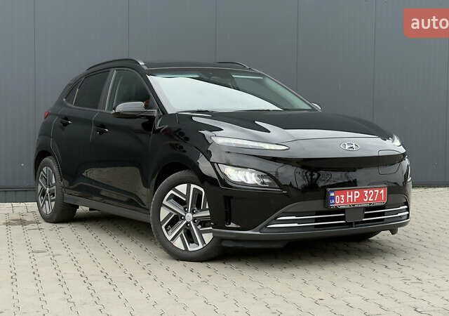 Черный Хендай Kona, объемом двигателя 0 л и пробегом 134 тыс. км за 20999 $, фото 7 на Automoto.ua
