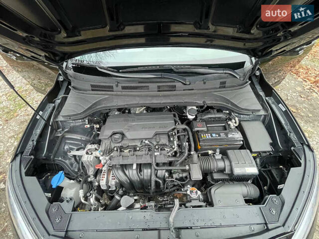 Черный Хендай Kona, объемом двигателя 2 л и пробегом 85 тыс. км за 19000 $, фото 15 на Automoto.ua