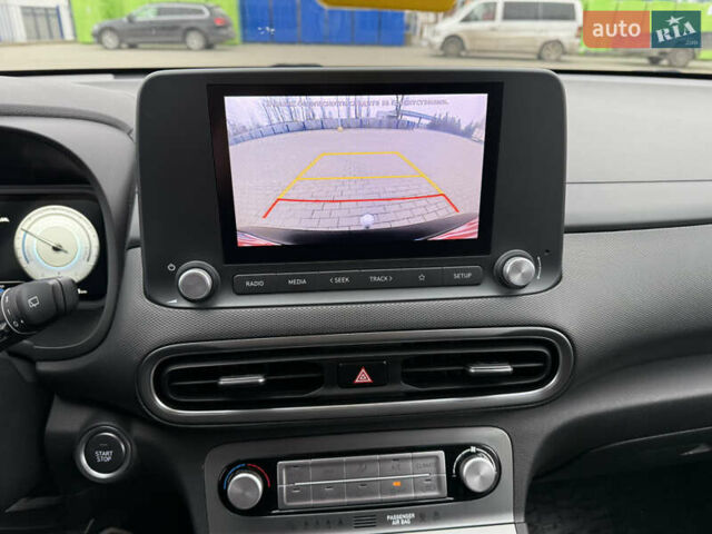 Черный Хендай Kona, объемом двигателя 0 л и пробегом 74 тыс. км за 20900 $, фото 27 на Automoto.ua