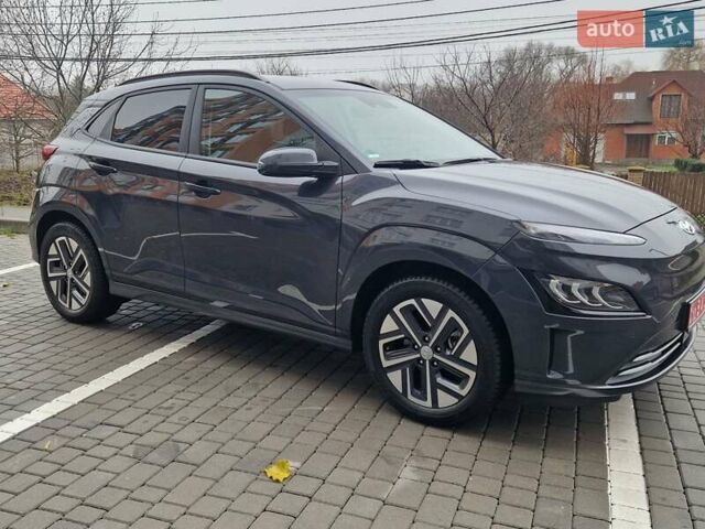 Черный Хендай Kona, объемом двигателя 0 л и пробегом 18 тыс. км за 22800 $, фото 38 на Automoto.ua