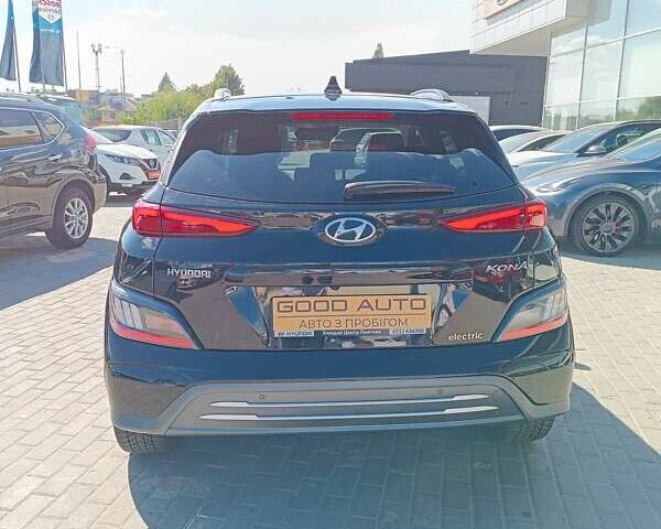 Чорний Хендай Kona, об'ємом двигуна 0 л та пробігом 32 тис. км за 23900 $, фото 4 на Automoto.ua