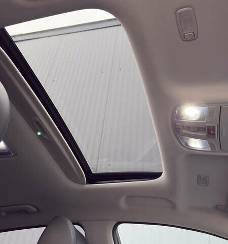 Черный Хендай Kona, объемом двигателя 0 л и пробегом 134 тыс. км за 20999 $, фото 45 на Automoto.ua