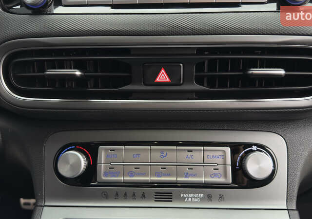 Черный Хендай Kona, объемом двигателя 0 л и пробегом 134 тыс. км за 20999 $, фото 44 на Automoto.ua