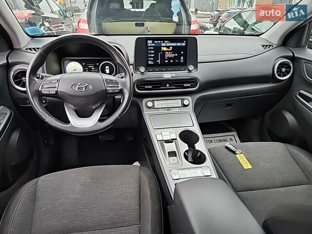 Черный Хендай Kona, объемом двигателя 0 л и пробегом 92 тыс. км за 13700 $, фото 7 на Automoto.ua