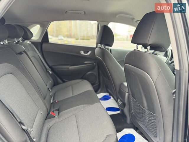 Чорний Хендай Kona, об'ємом двигуна 0 л та пробігом 36 тис. км за 18700 $, фото 51 на Automoto.ua