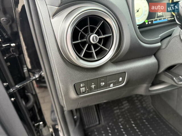 Черный Хендай Kona, объемом двигателя 0 л и пробегом 74 тыс. км за 20900 $, фото 10 на Automoto.ua