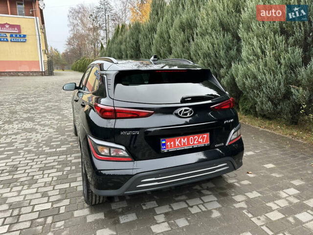 Чорний Хендай Kona, об'ємом двигуна 0 л та пробігом 54 тис. км за 16800 $, фото 17 на Automoto.ua
