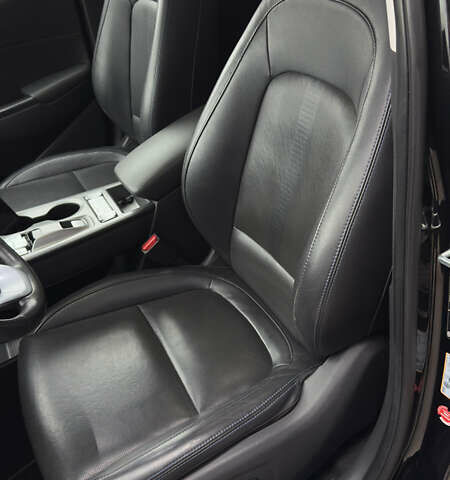 Черный Хендай Kona, объемом двигателя 0 л и пробегом 134 тыс. км за 20999 $, фото 28 на Automoto.ua