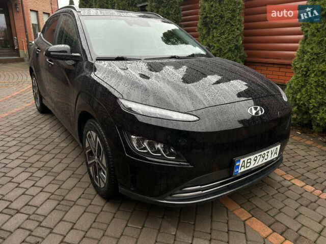 Черный Хендай Kona, объемом двигателя 0 л и пробегом 68 тыс. км за 18500 $, фото 2 на Automoto.ua