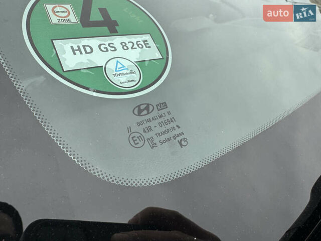 Чорний Хендай Kona, об'ємом двигуна 0 л та пробігом 36 тис. км за 18700 $, фото 69 на Automoto.ua