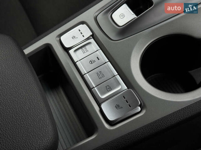 Чорний Хендай Kona, об'ємом двигуна 0 л та пробігом 36 тис. км за 18700 $, фото 7 на Automoto.ua